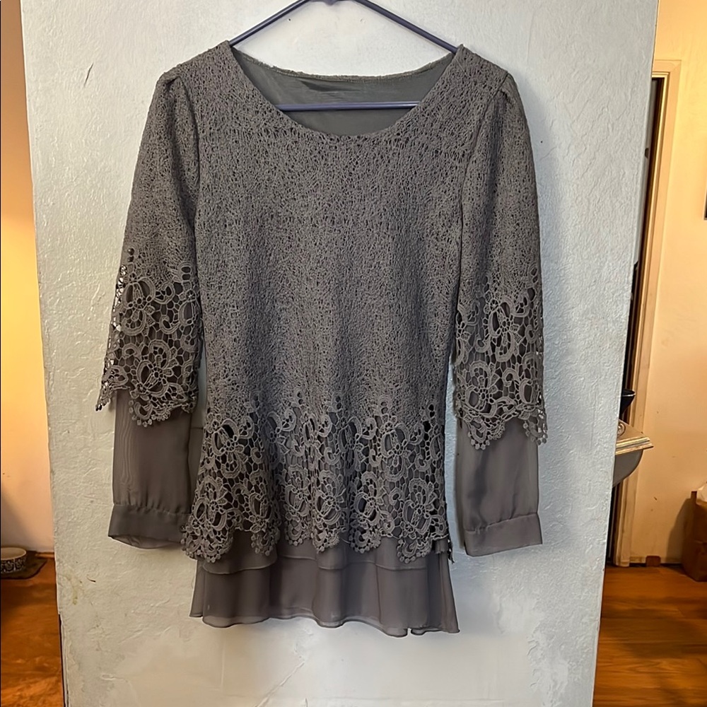 Elegant Gray Lace Tunic Top